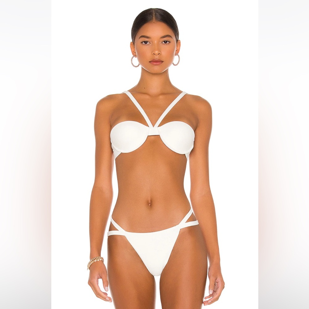 🆕NWT! CAMILA COELHO Artika Bikini Set in Cream, Size Medium